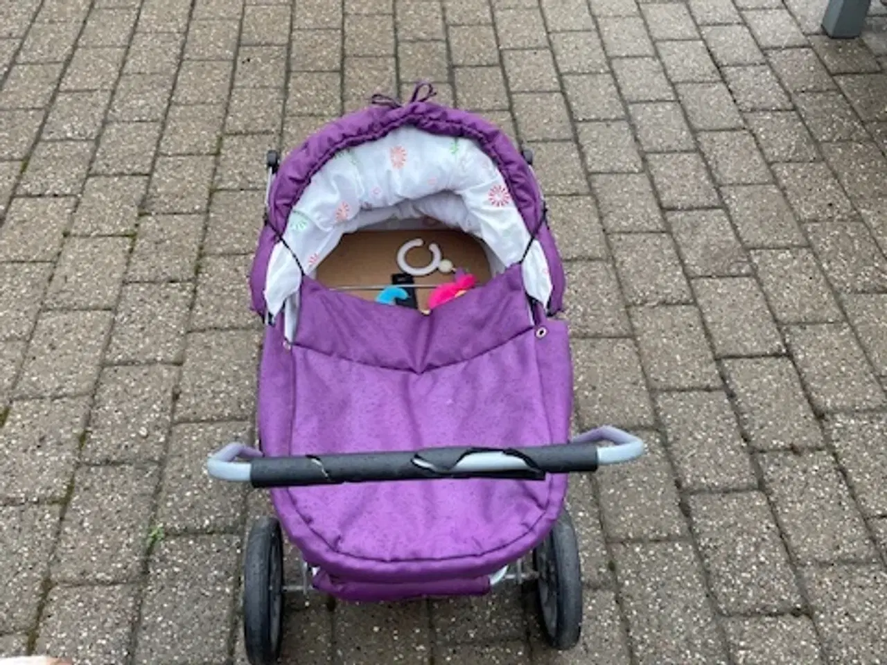 Billede 1 - Brugt dukkevogn