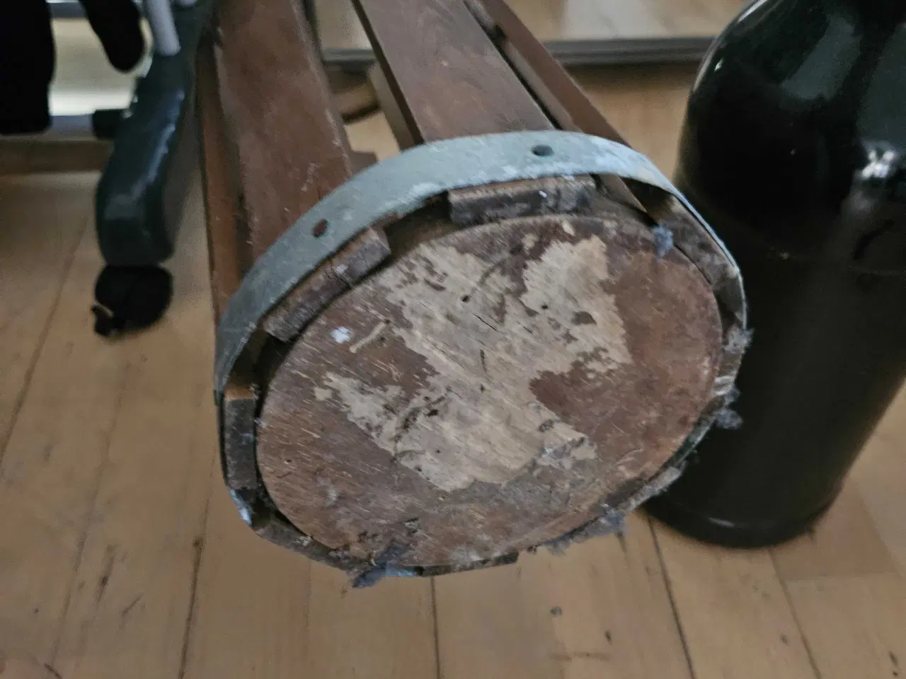 Billede 6 - Flaske i beholder