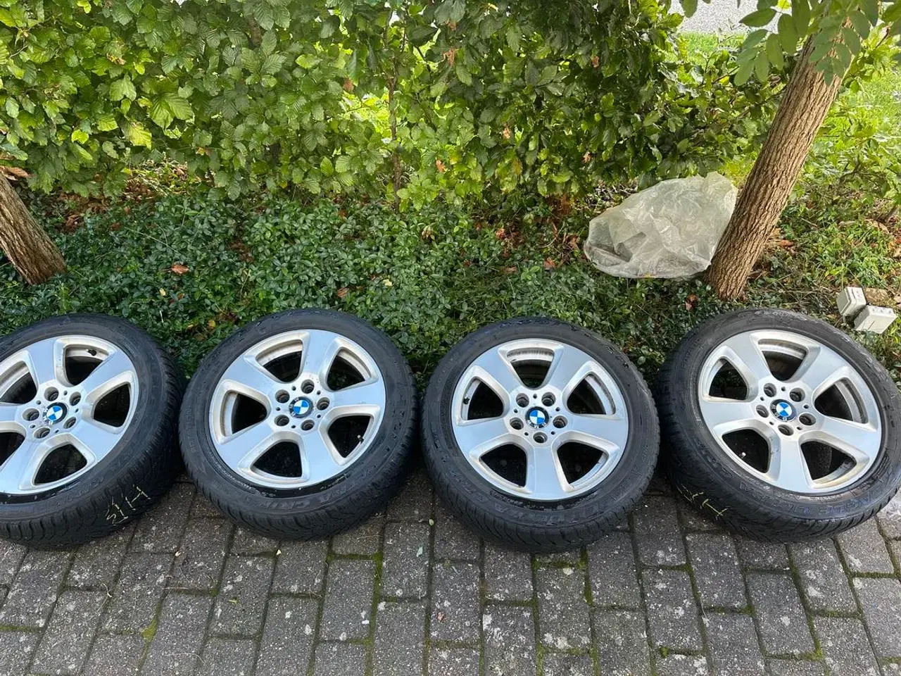 Billede 1 - BMW Alufælge 17", 225/50 R17