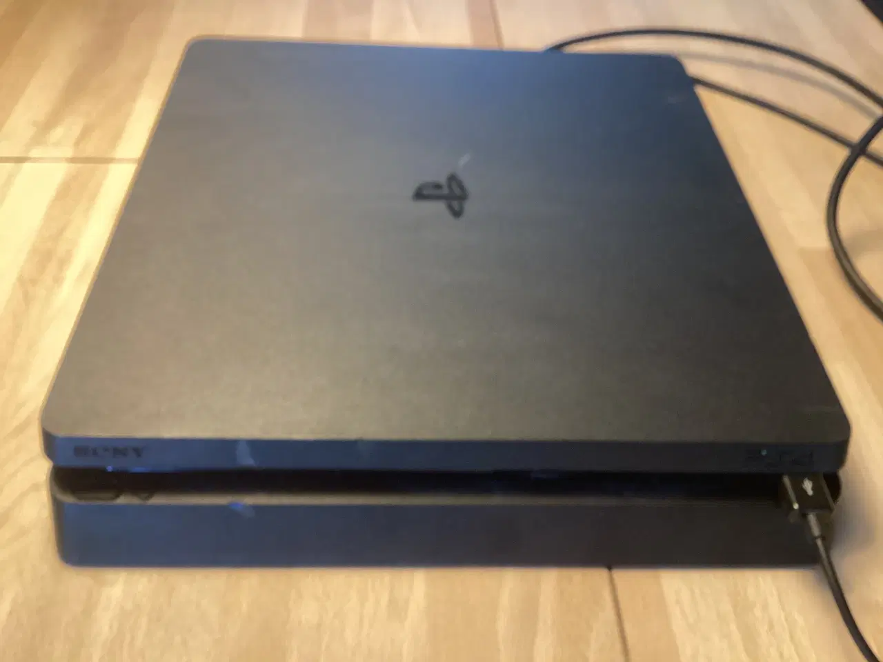 Billede 2 - PS4 slim 1 TB