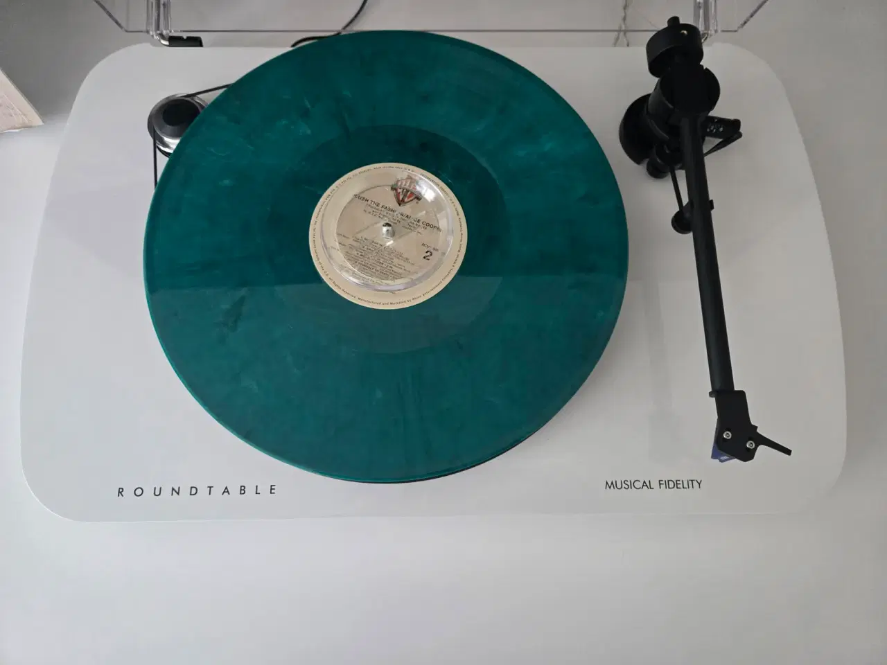 Billede 3 - Musical fidelity the round table s incl 2m red