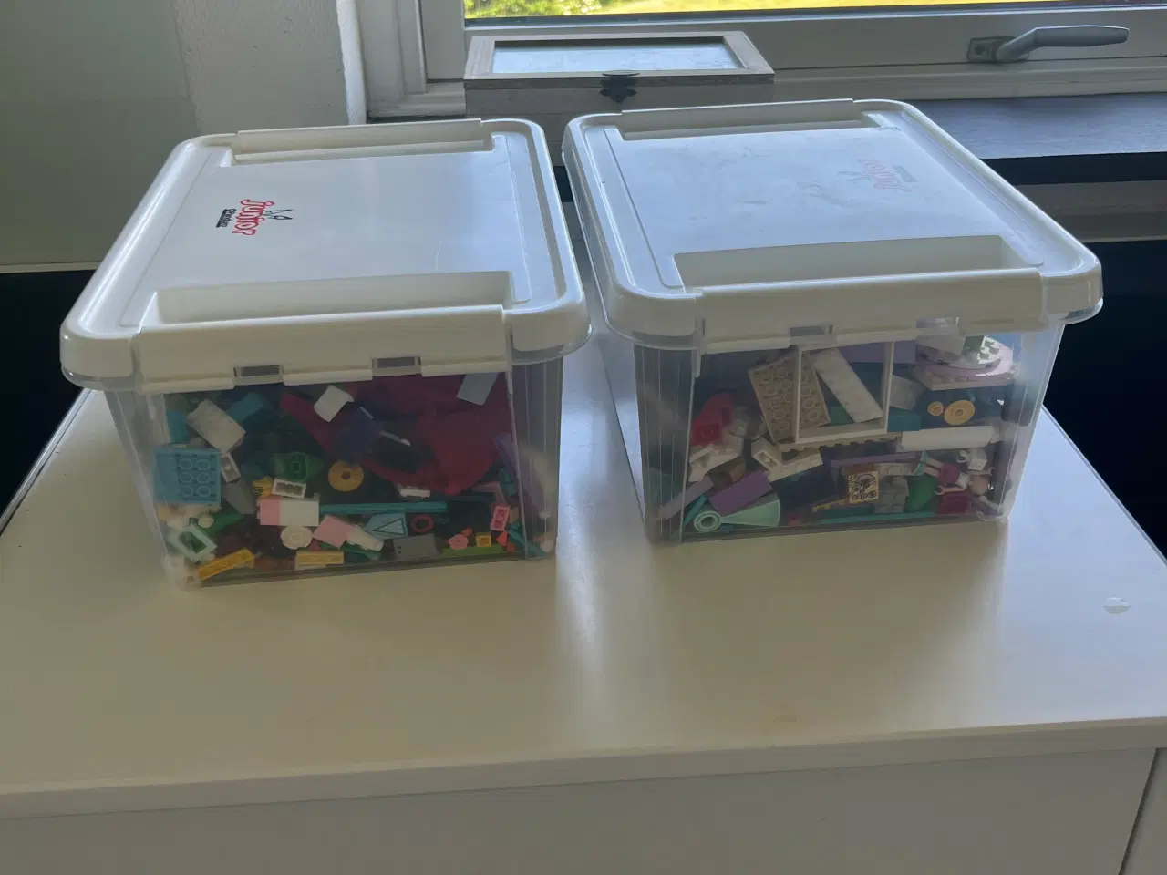 Billede 1 - To kasser med LEGO