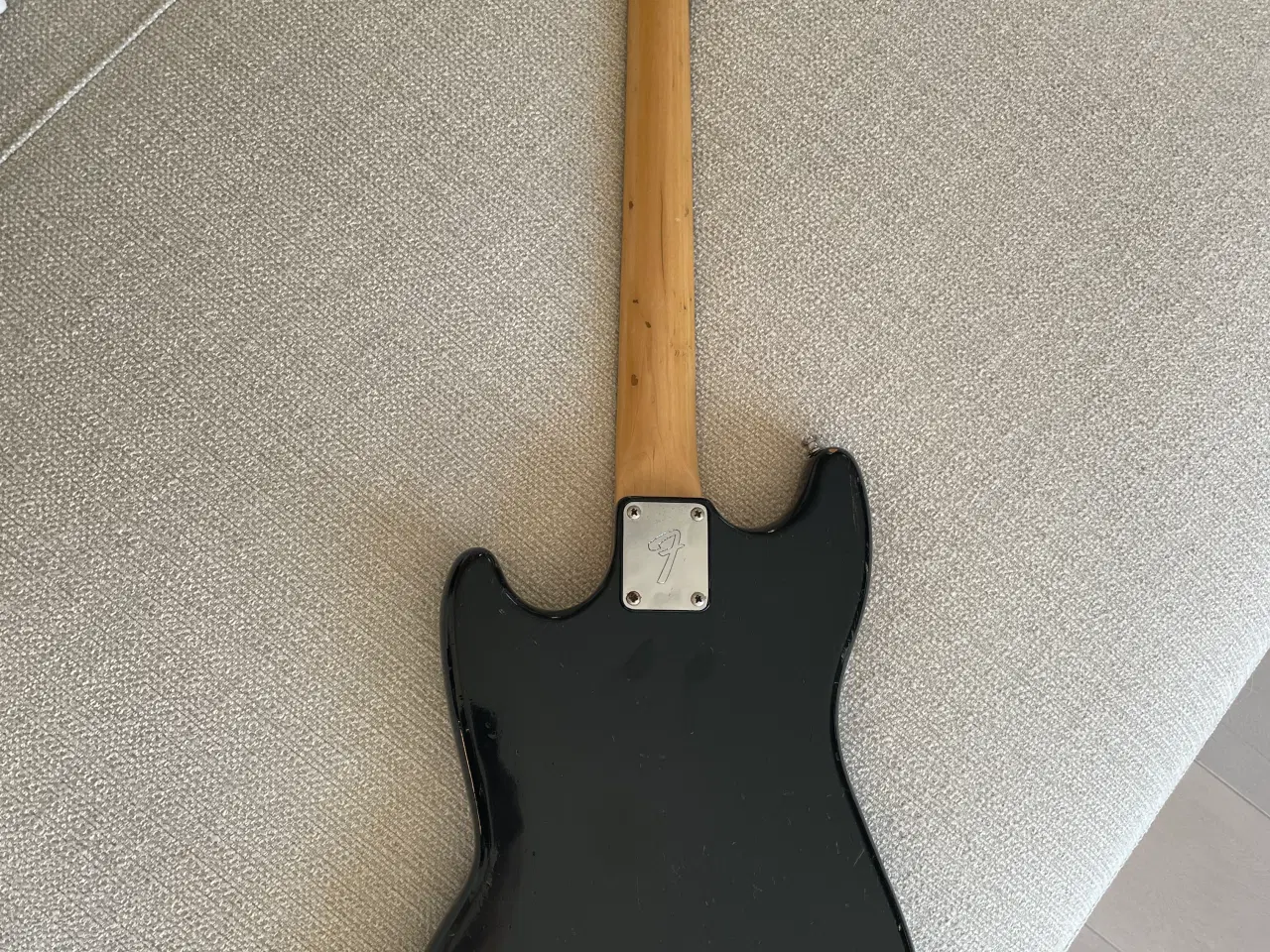Billede 4 - Fender Musicmaster 1977 USA