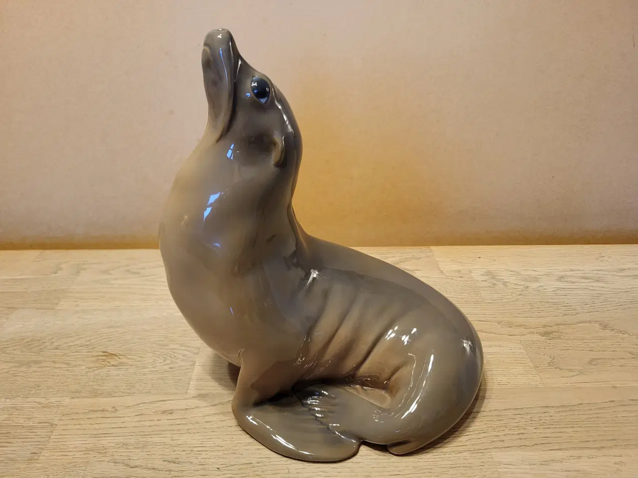 Billede 6 - Porcelæn Stor Søløve nr. 265 meget flot.