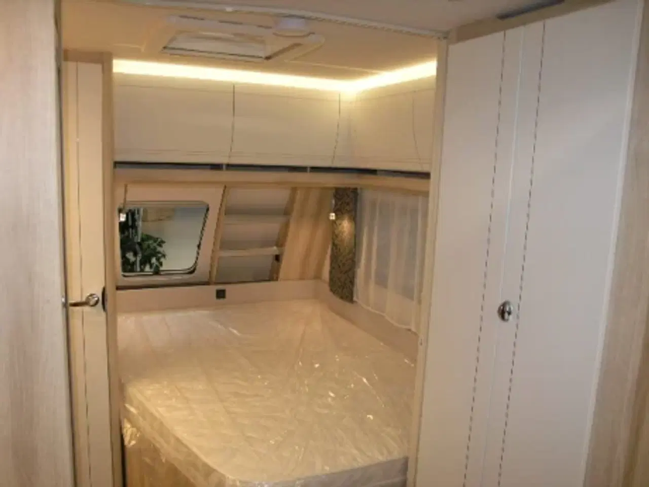 Billede 13 - Hobby De Luxe 460 UFE