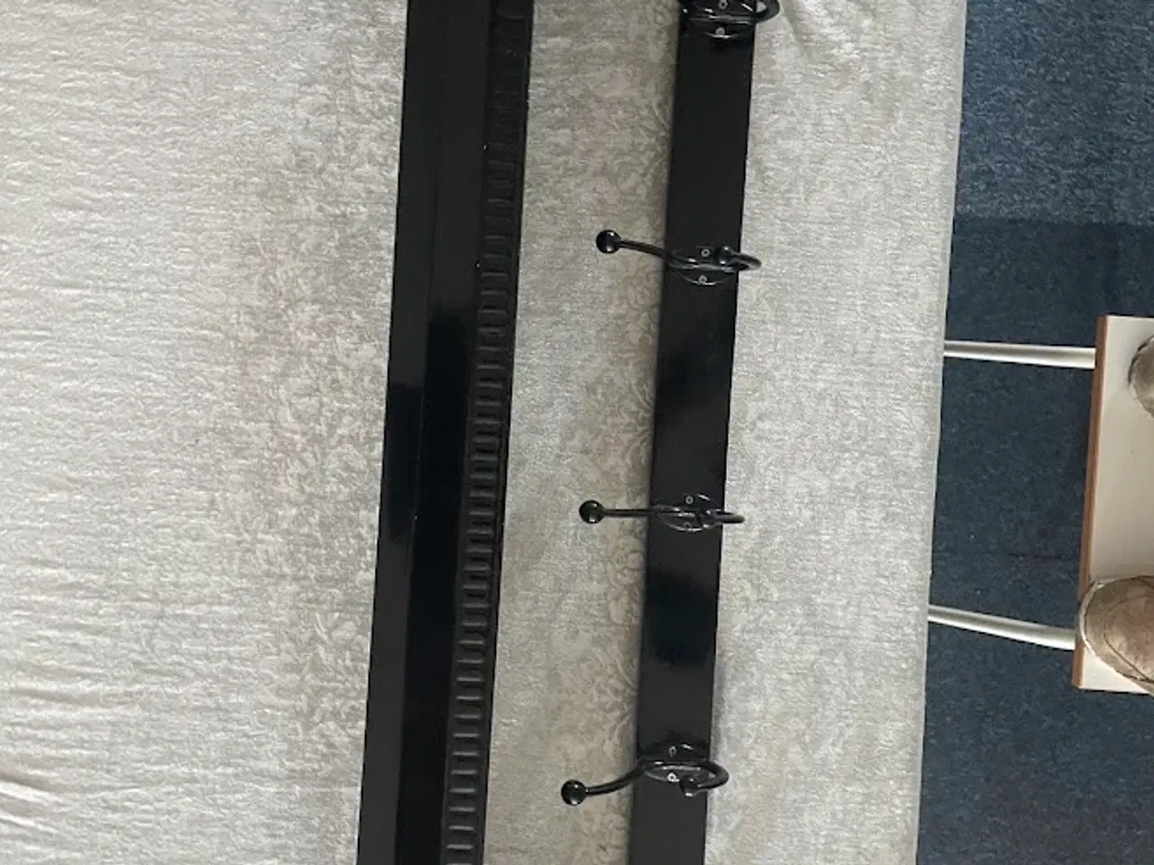 Billede 4 - Knagerække m. 5 knager.