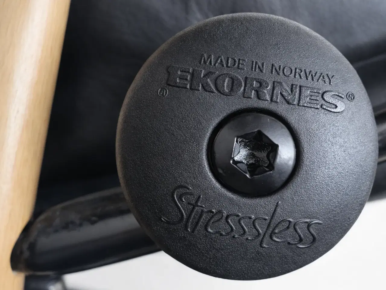 Billede 4 - 2 stk ægte Stressless lænestole med skammel – Ekor