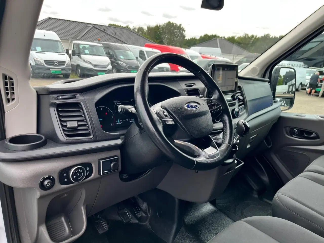 Billede 11 - Ford Transit 350 L2 Van 2,0 TDCi 130 Trend H2 FWD