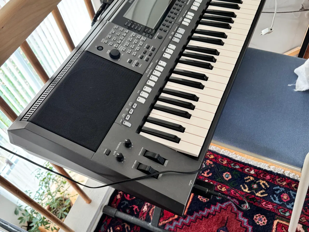 Billede 2 - Workstation, Yamaha PSR970S,   Yderst Velholdt