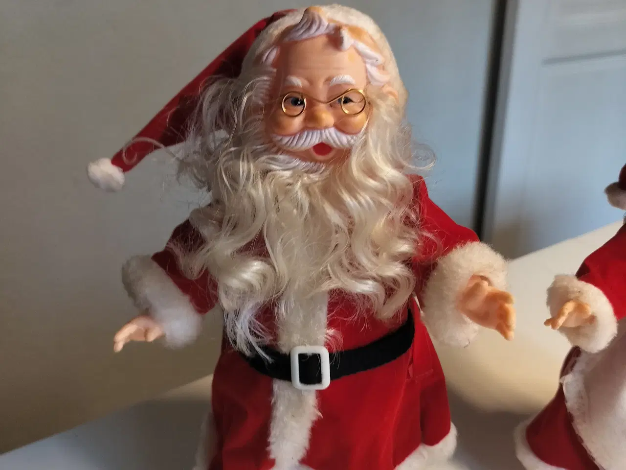 Billede 2 - Gammelt julepynt Nissepar i plastik