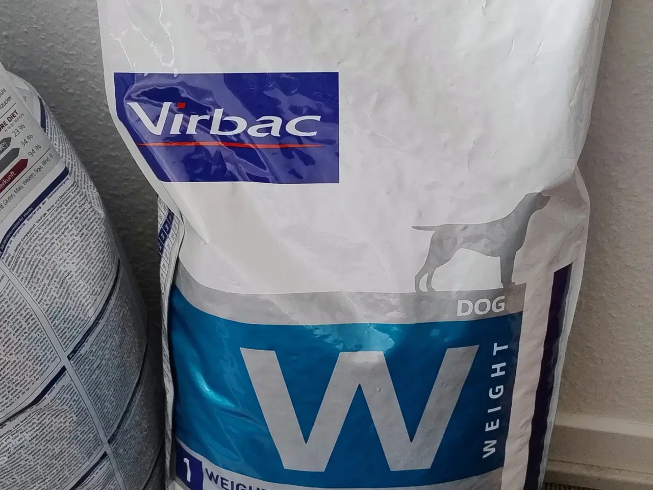Billede 1 - Virbac special hundefoder