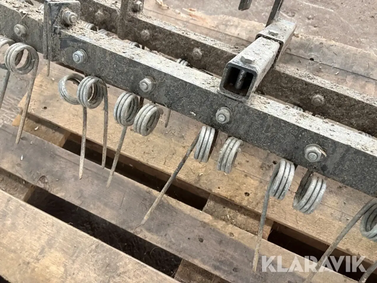 Billede 8 - Gårdrive