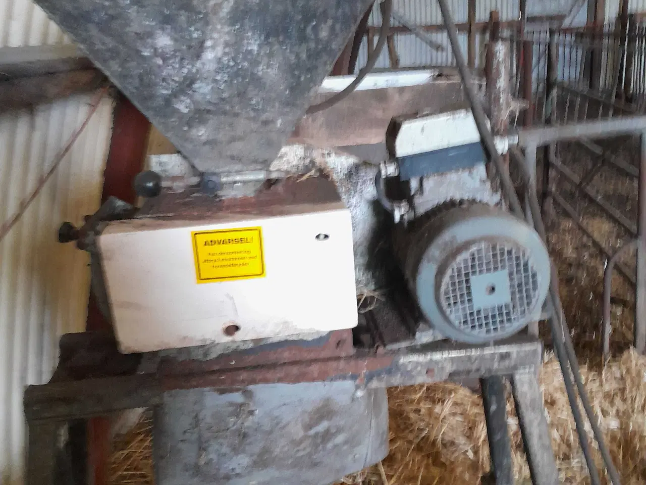 Billede 3 - Kornvalser er med rillede ruller