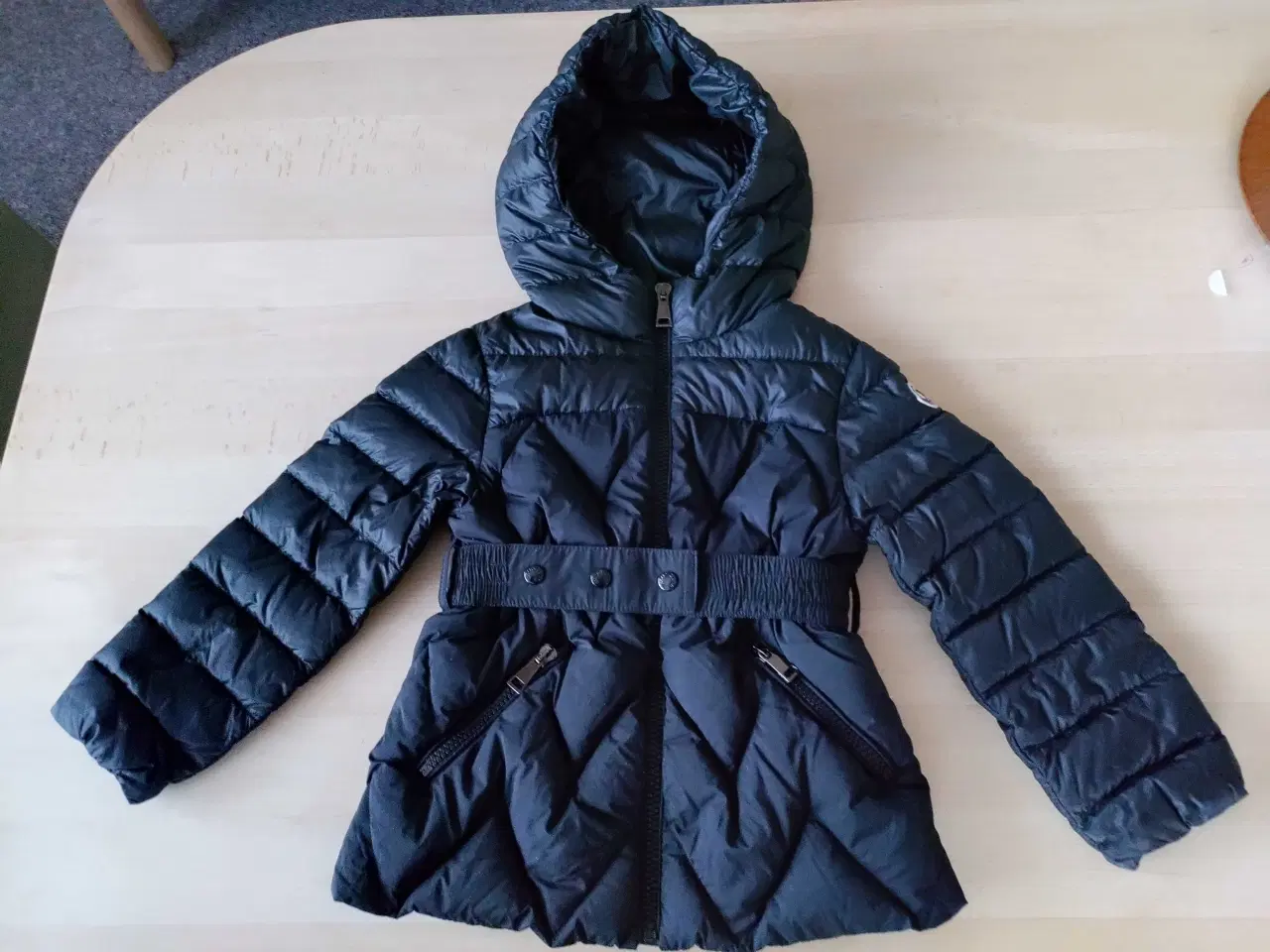 Billede 1 - Moncler dunjakke str 112 cm - som ny