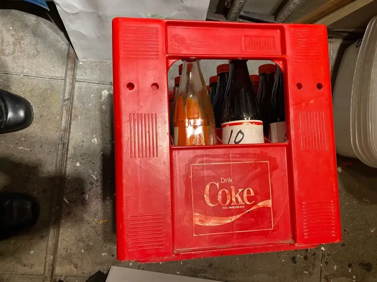 Billede 2 - CocaCola kasse med flasker