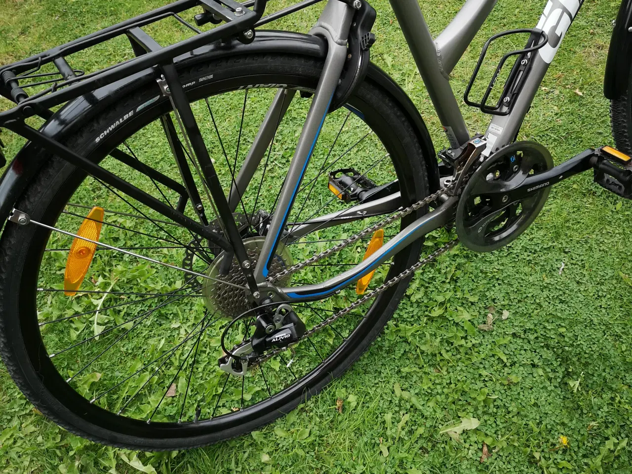 Billede 6 - GIANT 28" 55cm Cyklen er som NY 💪 ALUXX TECHNOLOG