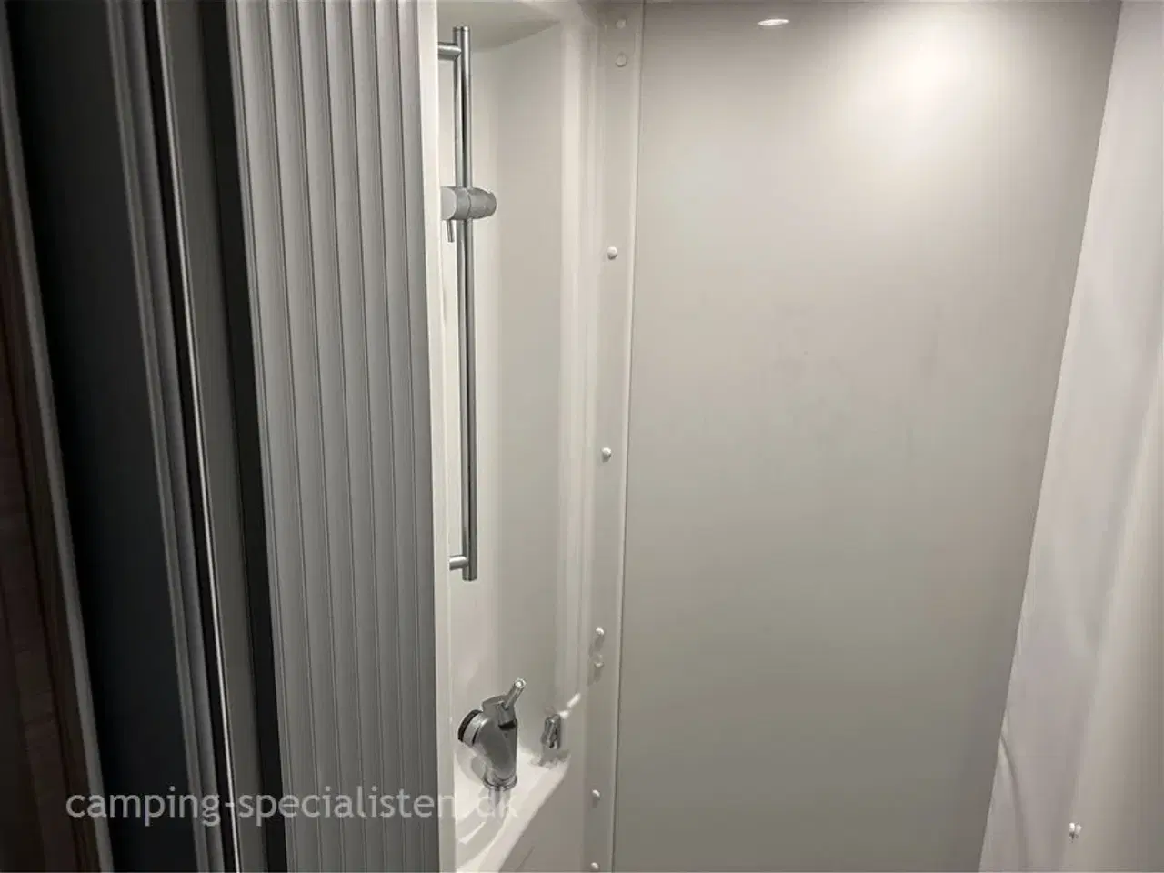 Billede 10 - 2022 - Knaus Vansation 640 MAN VAN TI MEG   Knaus MAN Van TI 640 MEG Vansation model 2022 - kan  nu ses hos Camping-Specialisten