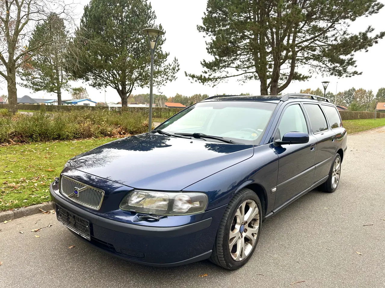 Billede 3 - Volvo V70, 2,4 5 cylindre nysynet, 7 personer