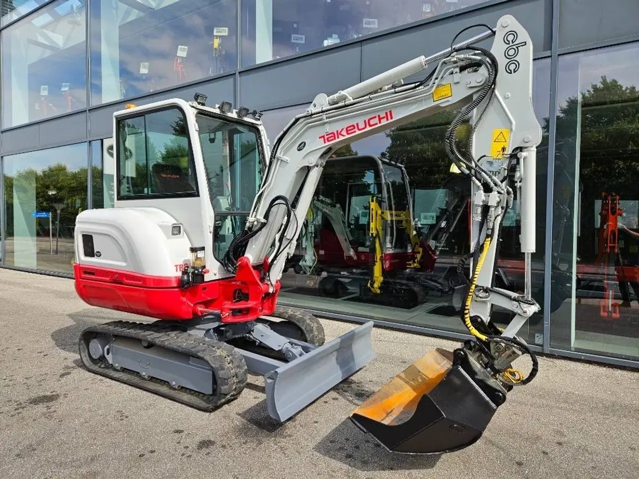 Billede 1 - Takeuchi TB 230