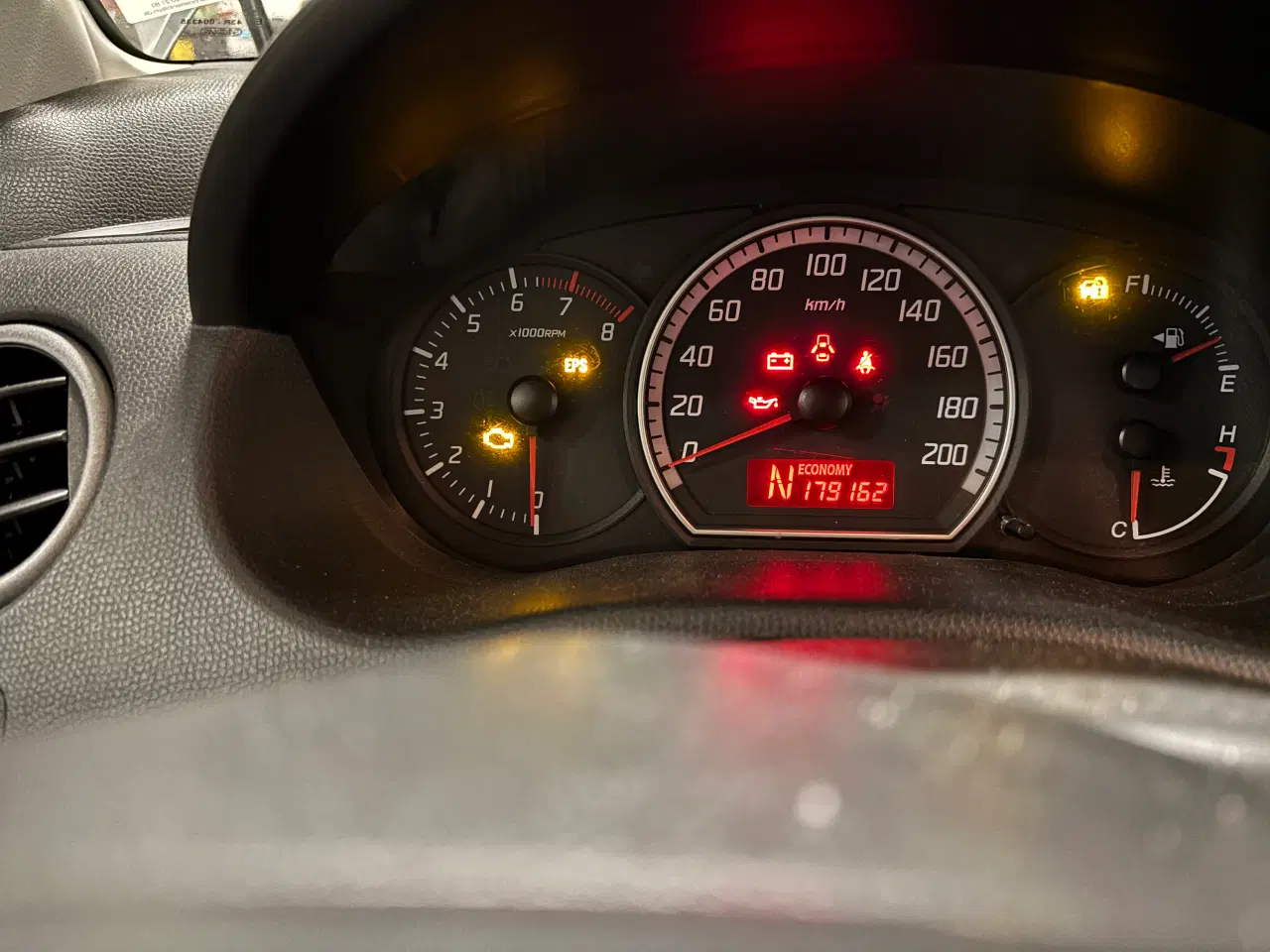 Billede 3 - Suzuki Swift 1,3 aut 179000km SÆLGES I DELE