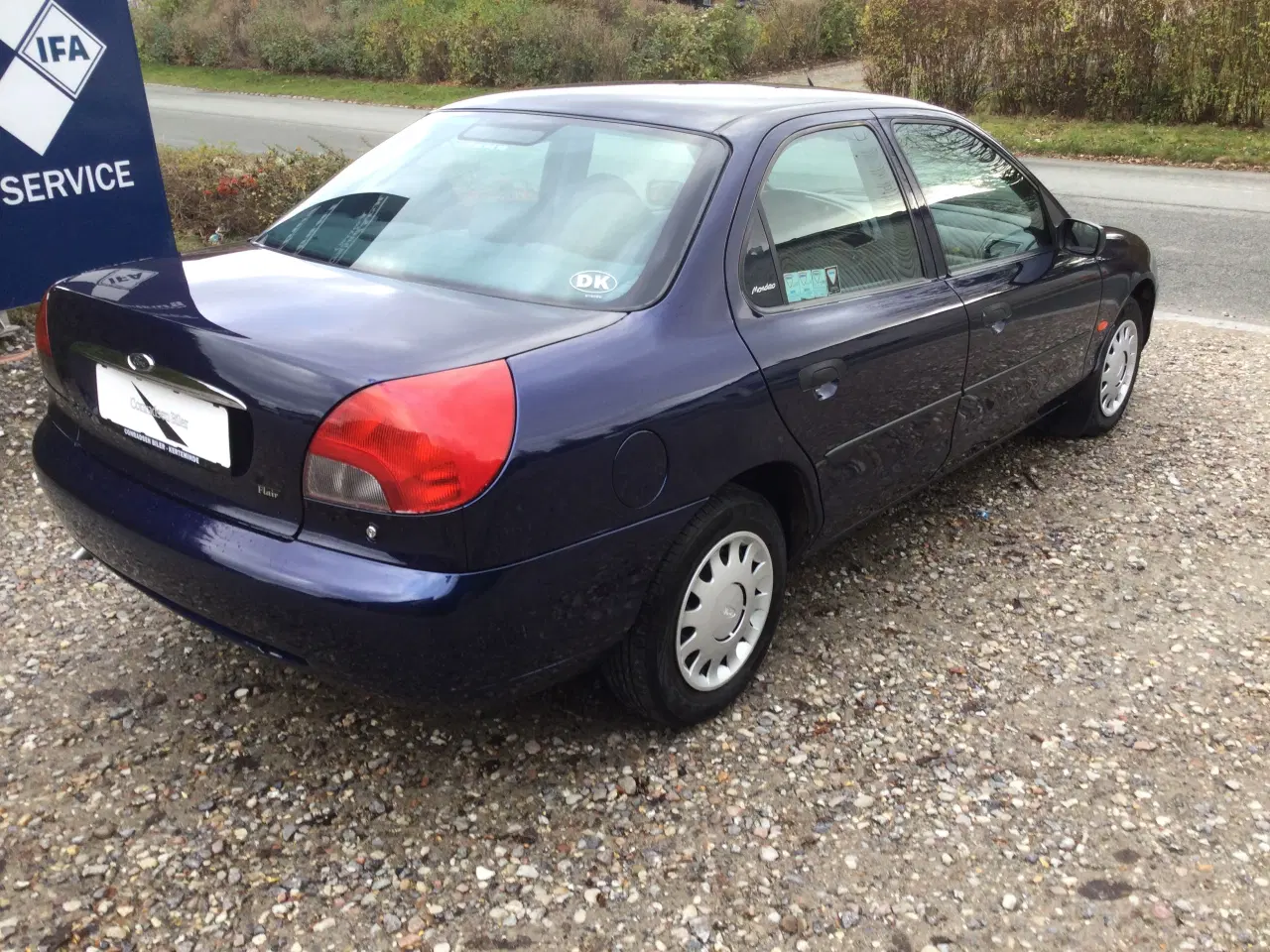 Billede 13 - Næsten som ny bil