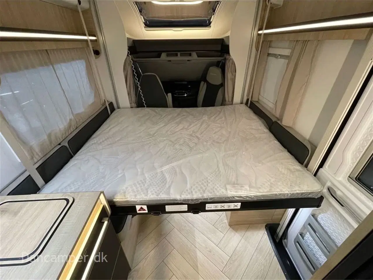 Billede 30 - 2026 - Chausson 720 Chausson 720 Titanium Line, 165 Hk, 8-trins aut.gear, adaptiv fartpilot