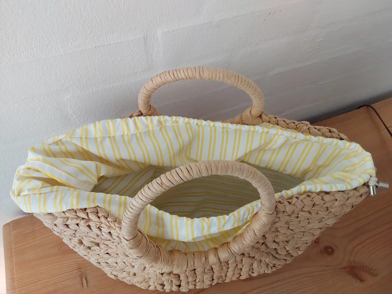 Billede 3 - Kurvetaske flettet fra Nümph med 2 hanke