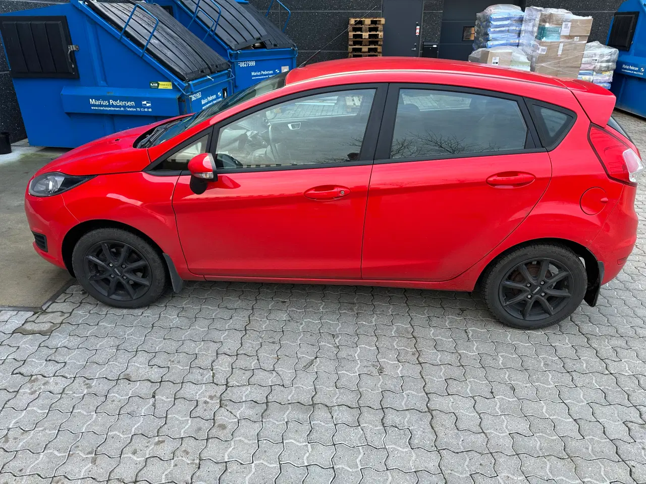 Billede 3 - Økonomisk Ford Fiesta til salg