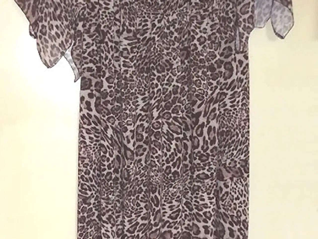 Billede 1 - Italiensk kjole i leopardmønster 