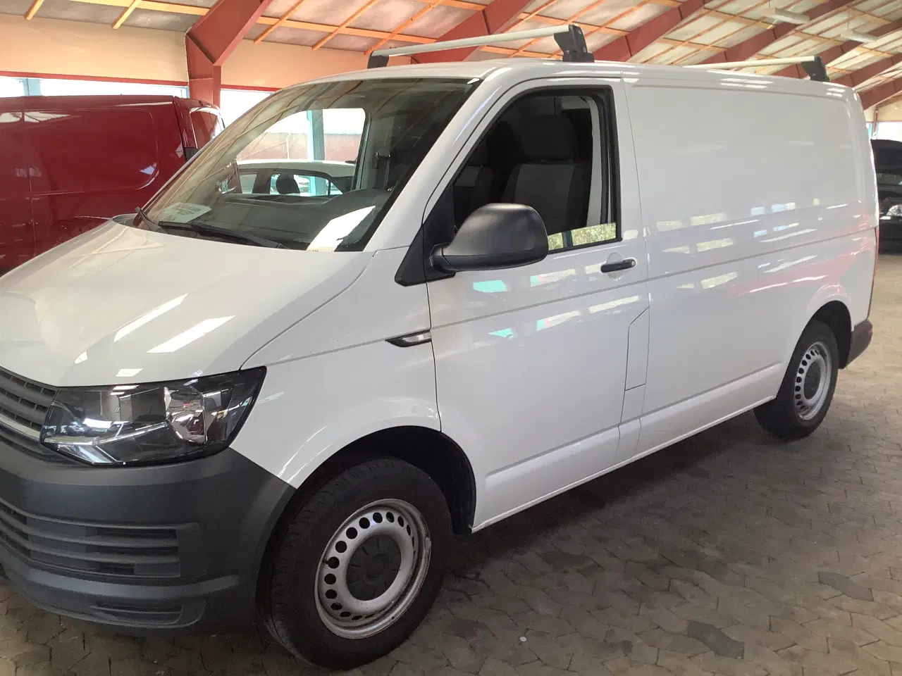 Billede 2 - Pæn kassebil ring 40432002 