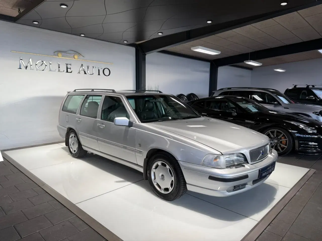 Billede 1 - Volvo V70 2,4 