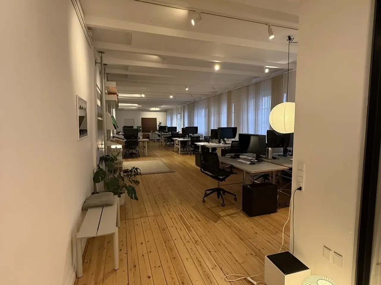 Billede 20 - Centralt placeret kontor på 295 kvm
