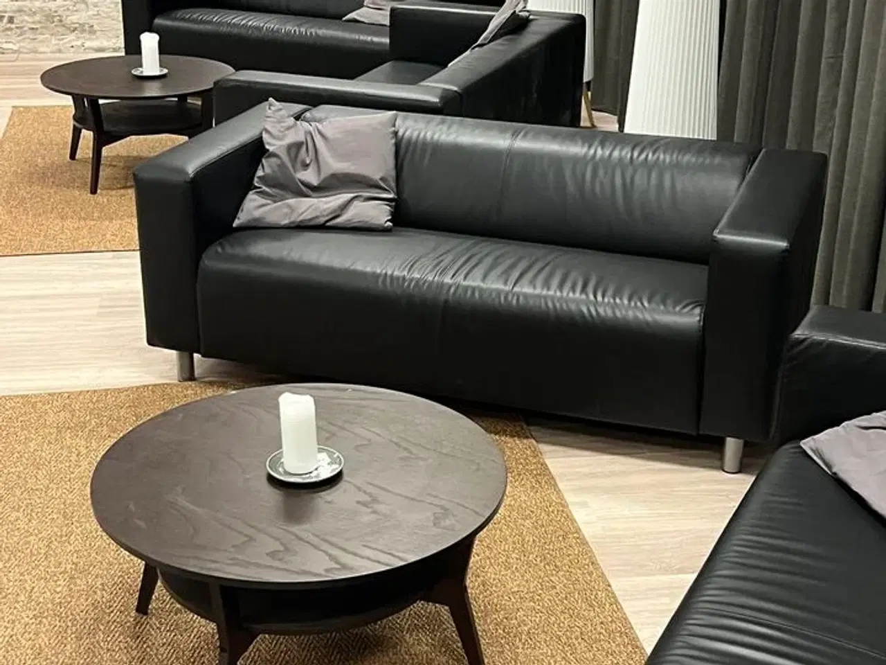 Billede 1 - 2 stk. Lohals fladvævet tæpper 1,3 x 2 meter