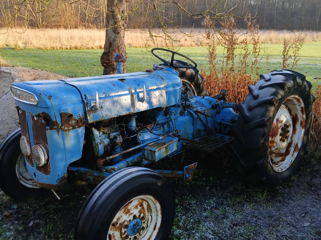 Billede 1 - snild lille traktor