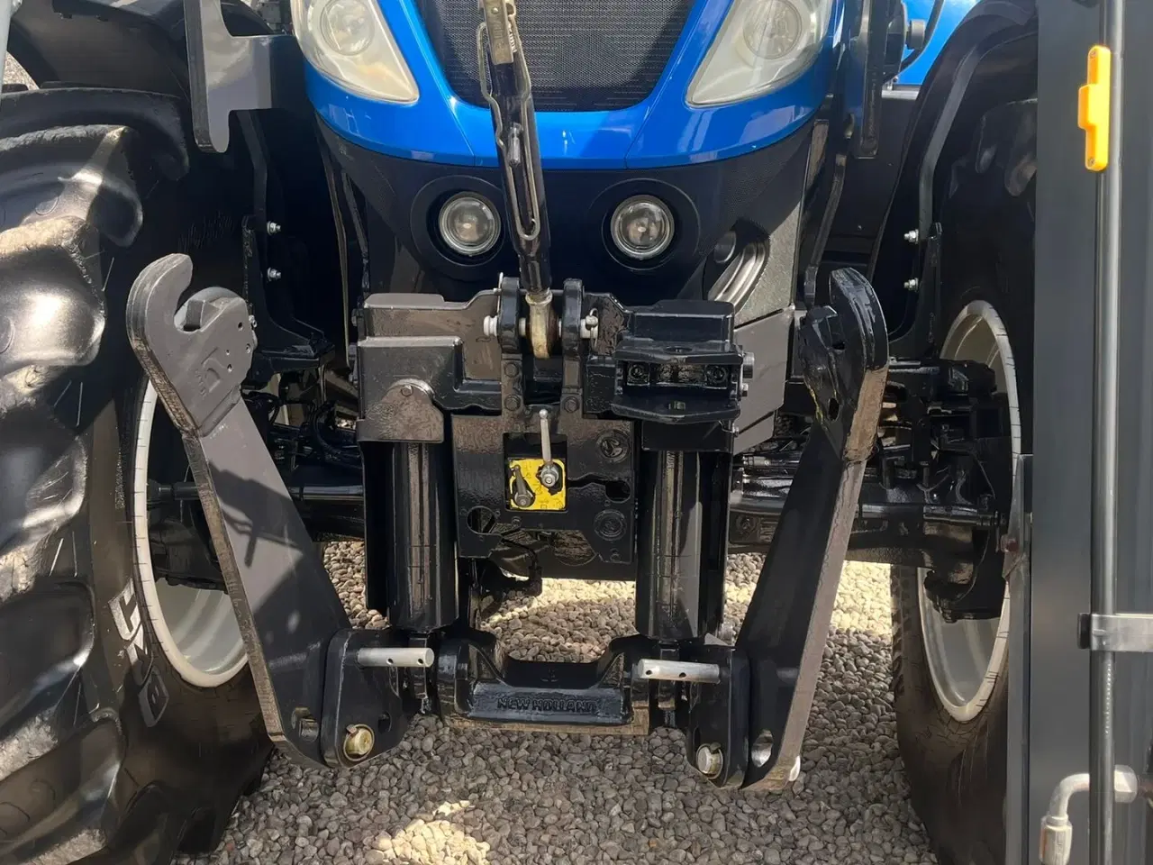 Billede 4 - New Holland T7.270 AC med frontlift og frontlæsser