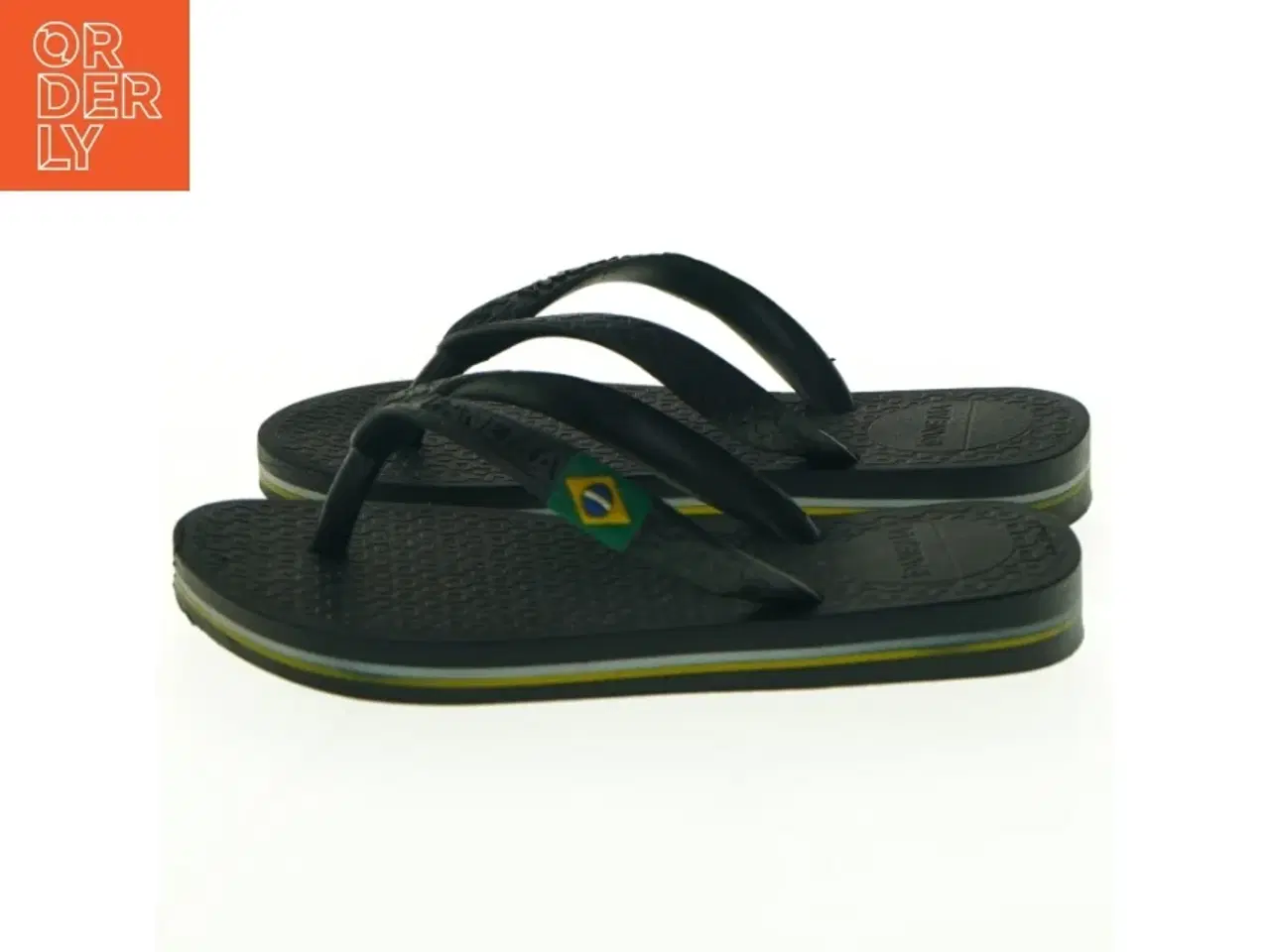 Billede 3 - Sorte klipklappere fra Havaina (str. 25)