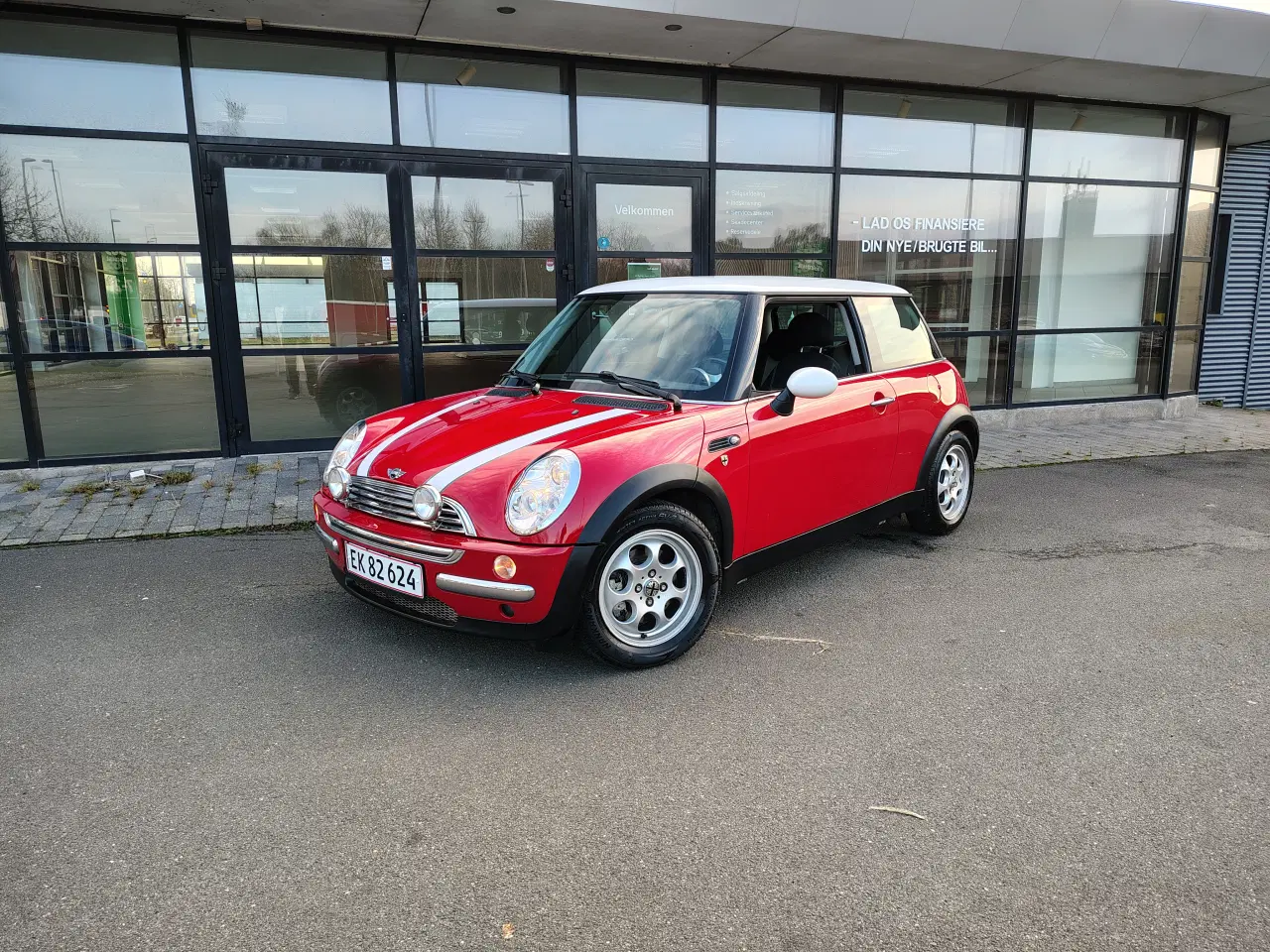 Billede 1 - Mini Cooper 1,6. Kun 124.000km