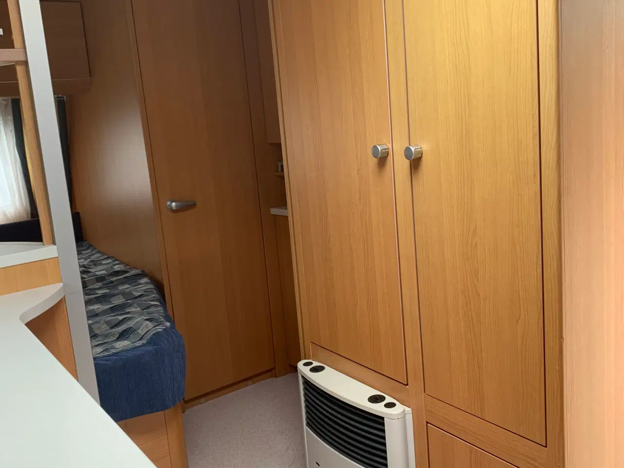 Billede 8 - Meget velholdt KNAUS campingvogn