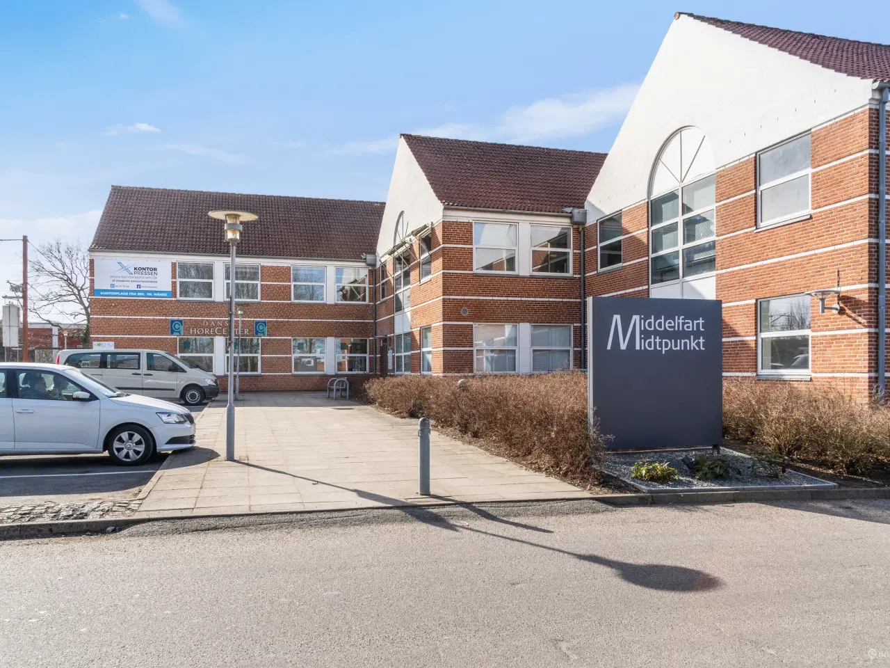 Billede 1 - 181 m² lyse kontorer/behandlerrum – Middelfart Midtpunkt