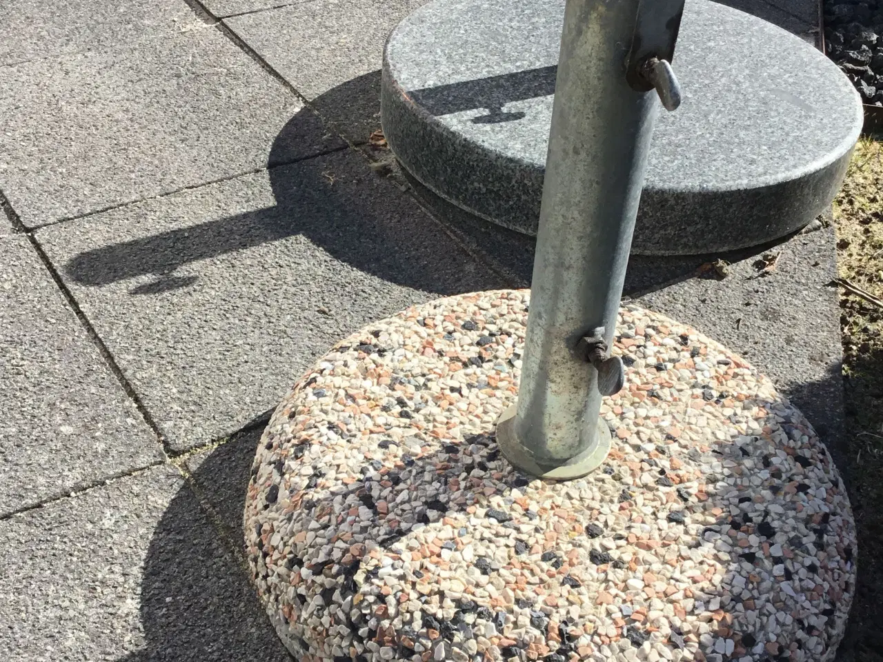 Billede 3 - Parasolfod 41 cm i diameter.