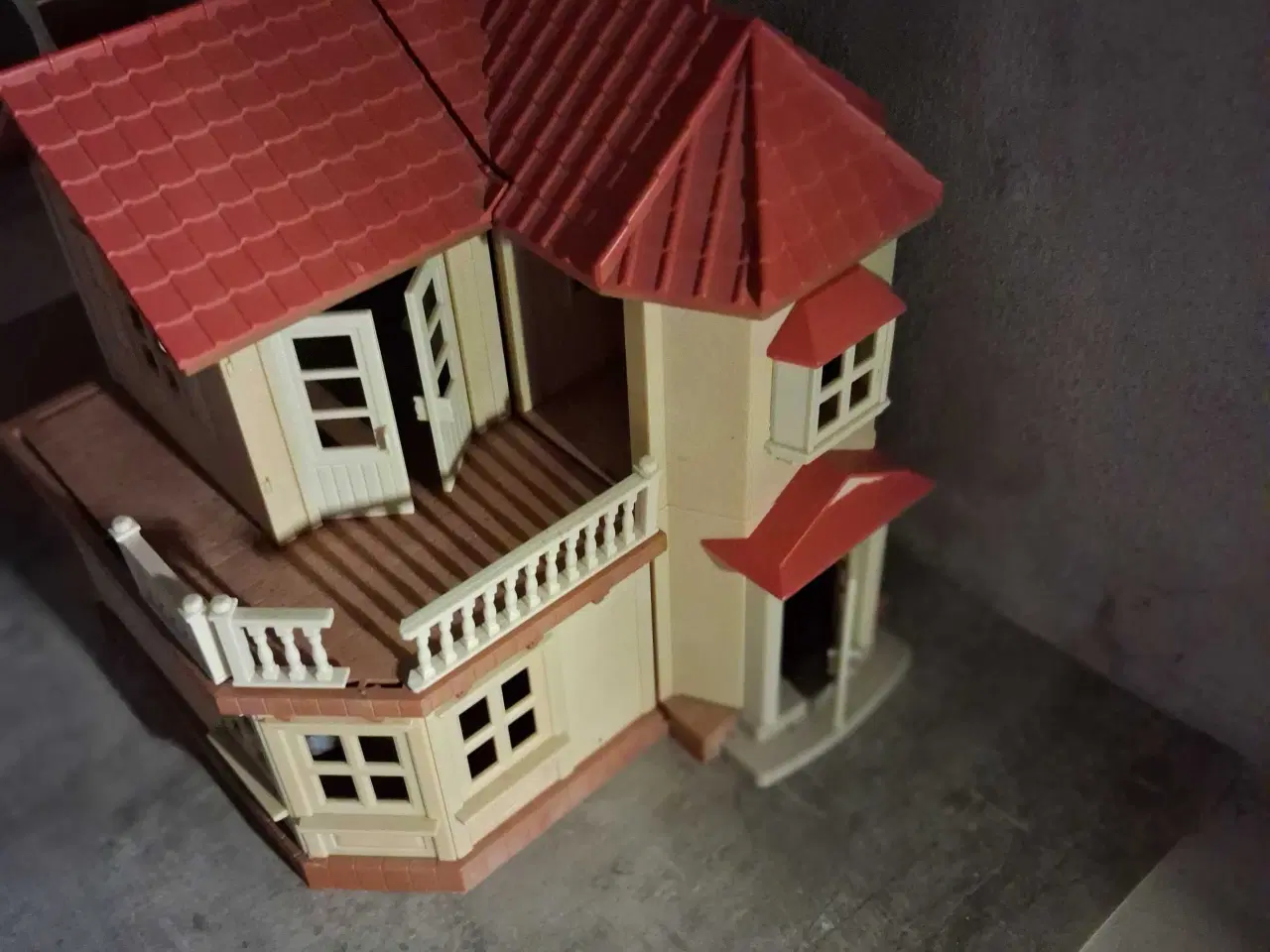 Billede 1 - Sylvanian Families Willow Hall