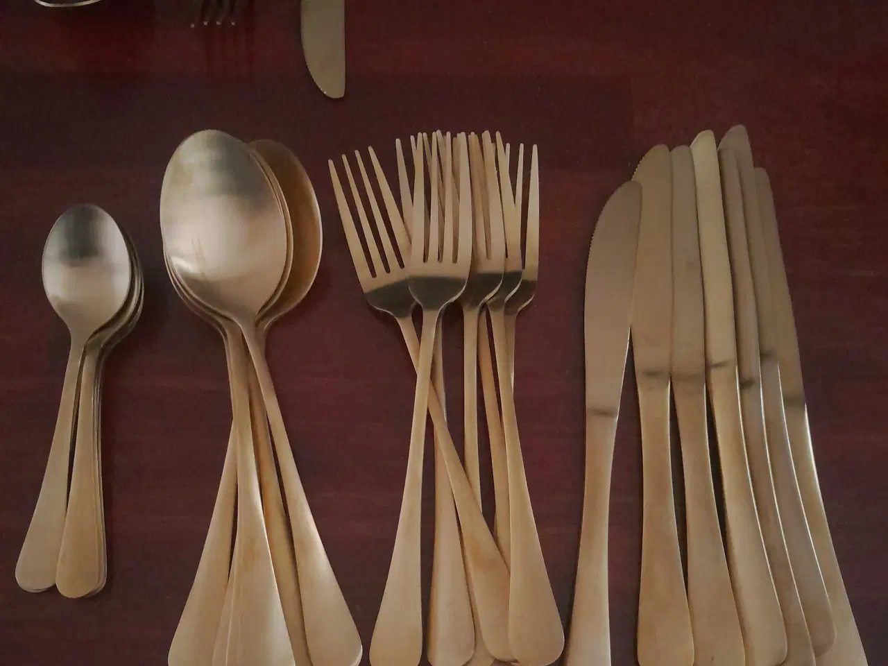 Billede 1 - Bestil "guldfarvet" 32 stk.