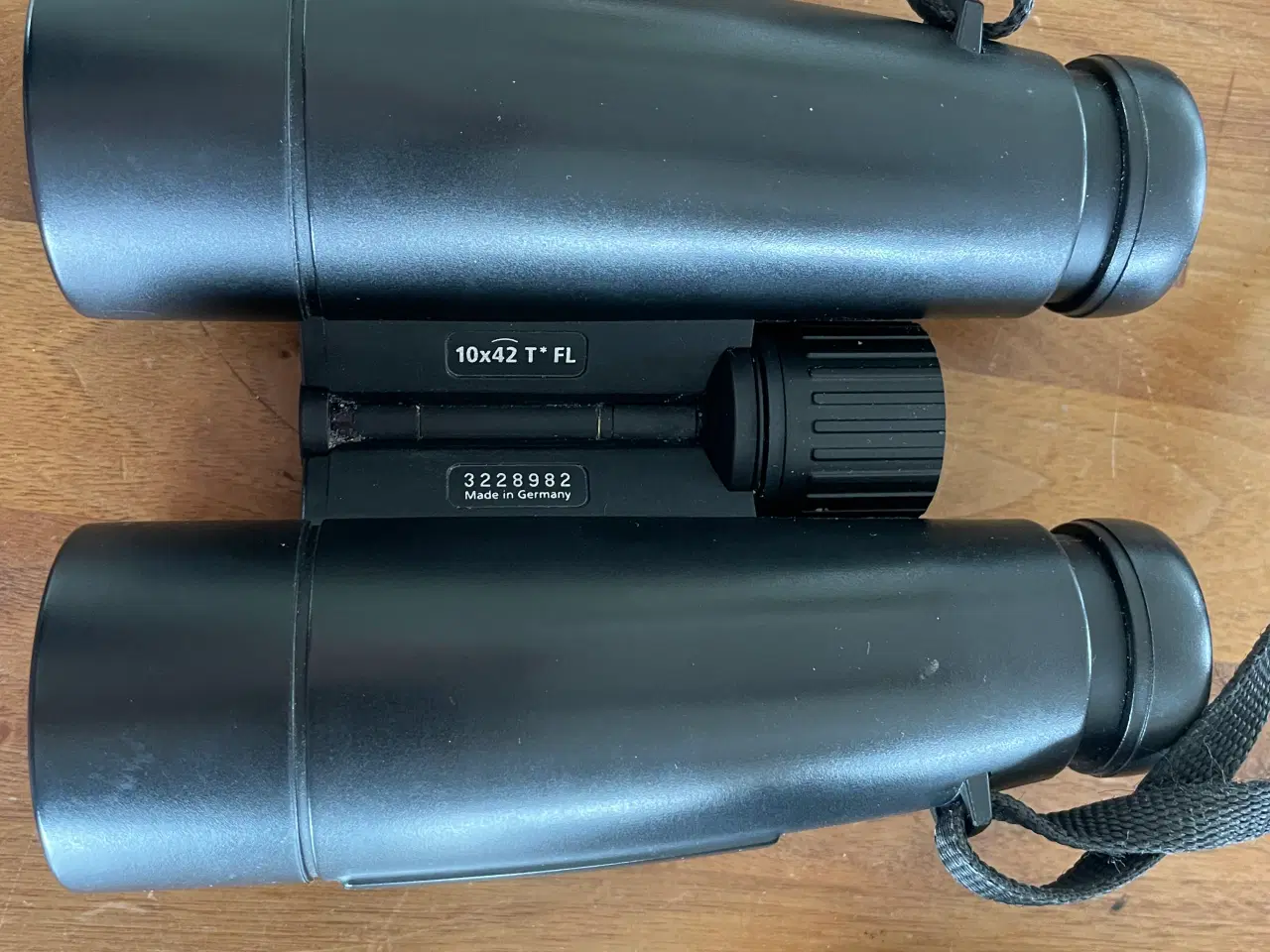 Billede 1 - Kikkert Zeiss 10x42 Victory