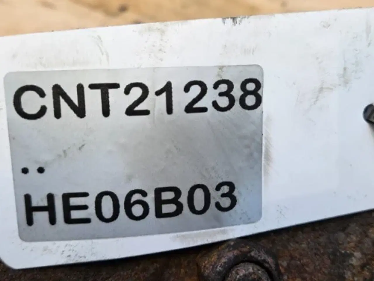 Billede 5 - New Holland LB115B Hjulskærm L.  85806219