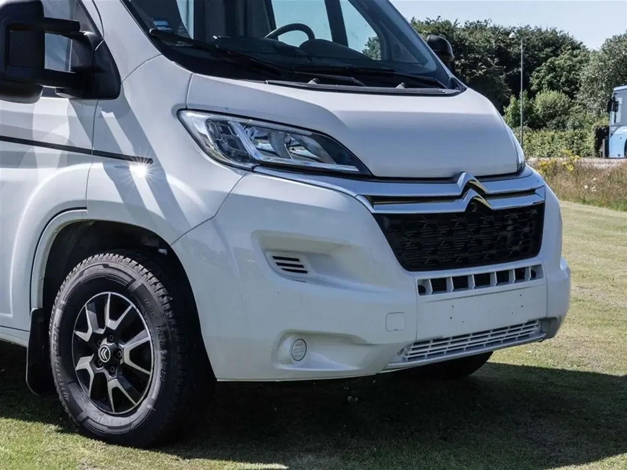Billede 2 - 2022 - Hobby Ontour Edition V65 GE   Super velholdt enkeltsenges camper