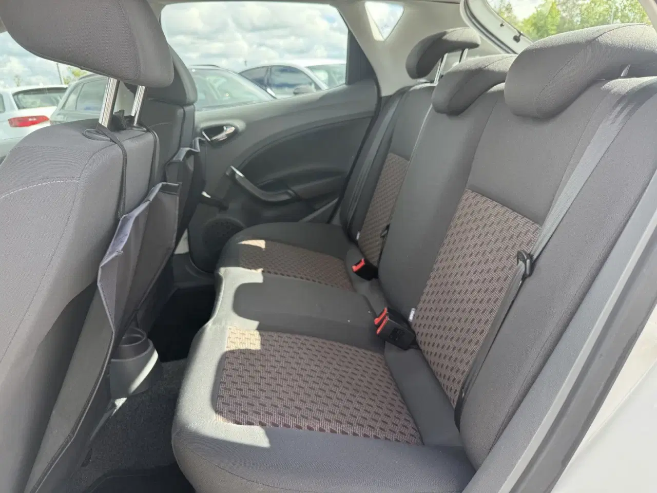 Billede 16 - Seat Ibiza 1,4 16V Reference 85HK 3d