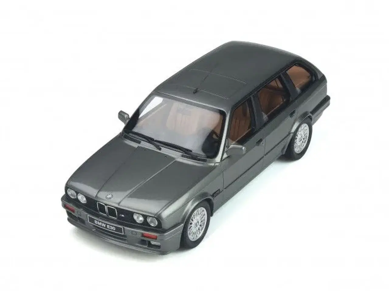 Billede 8 - 1991 BMW 325i M Pack 1:18  Type: E30 Touring  