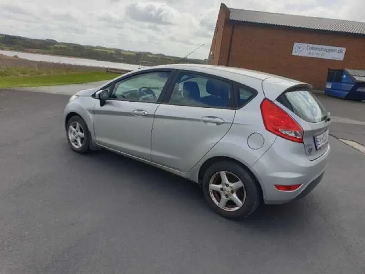 Billede 1 - ford       Fiesta 5 dør  1,6 Tdci  Econetic  2010.