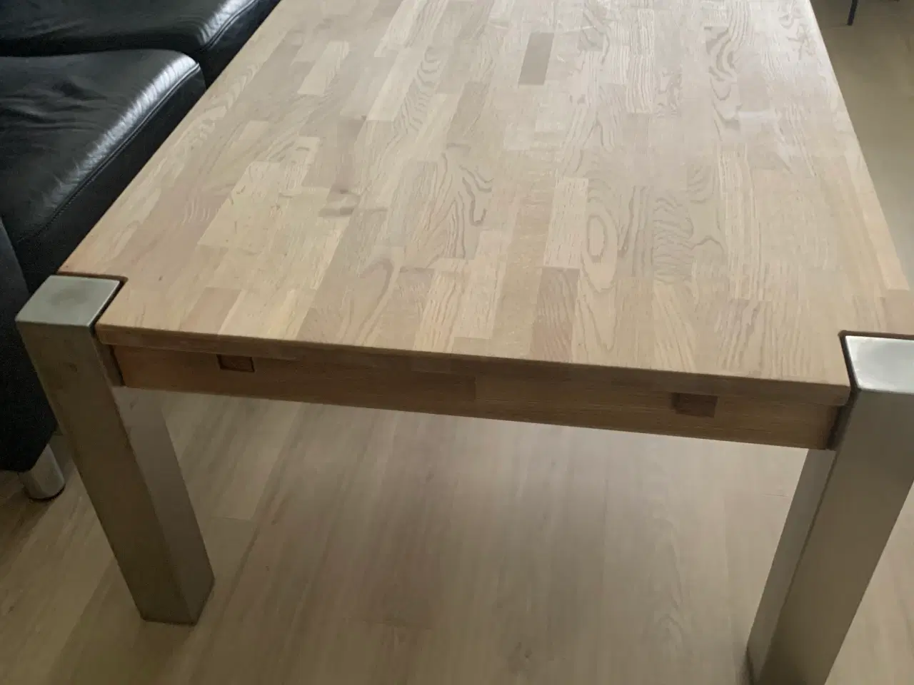 Billede 1 - Sofabord i massiv eg 