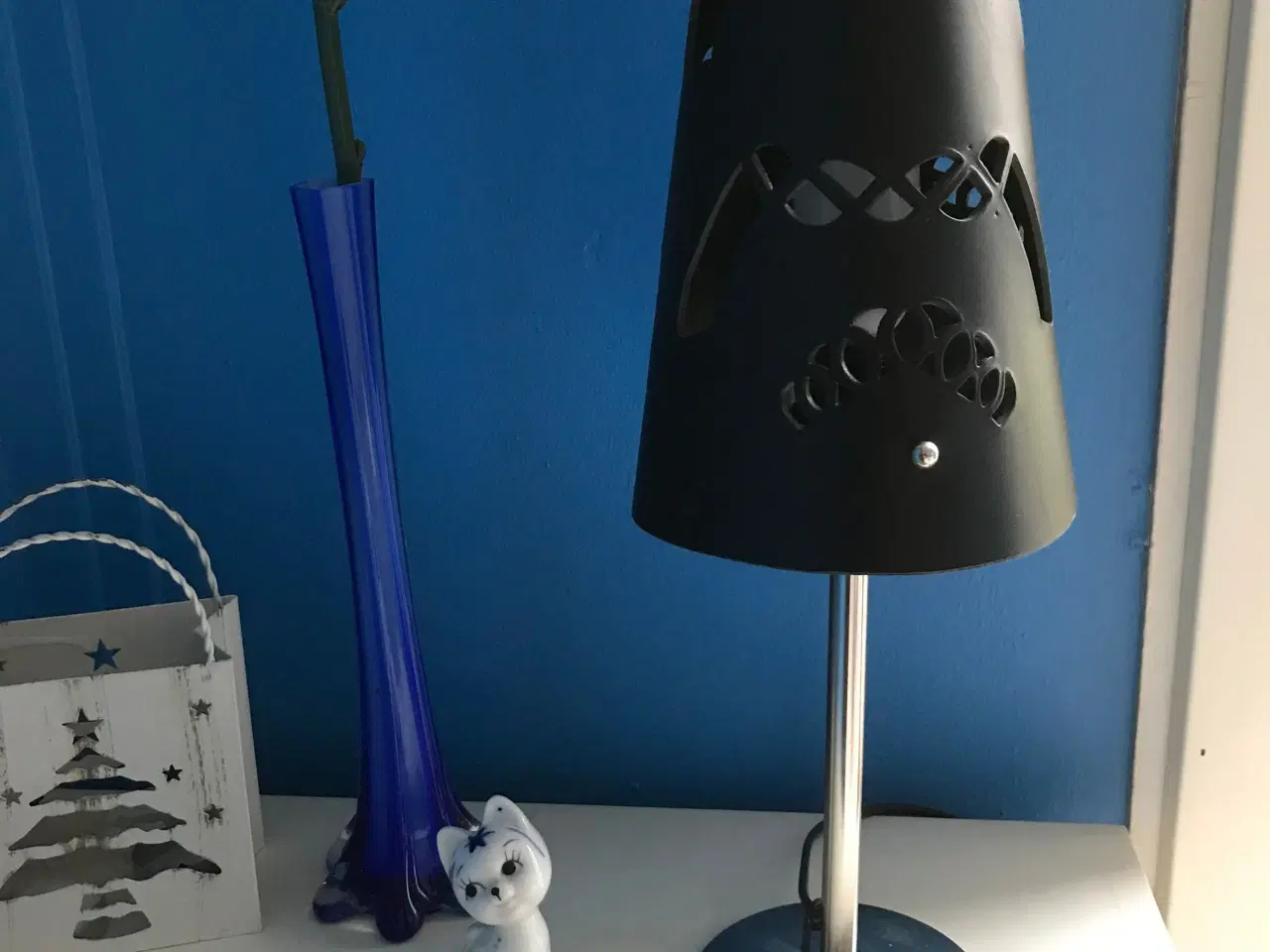 Billede 1 - Unik bordlampe i stål og læder